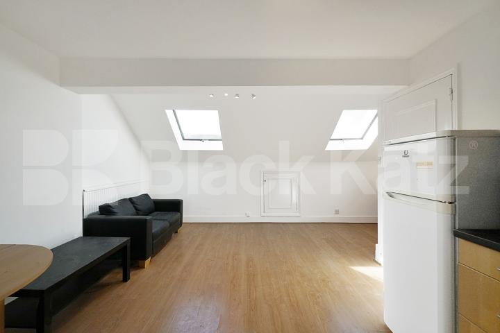 Split level conversion offering 528 Sq. Ft of living & entertaining space  Ashurst Gardens, Tulse Hill / Brixton